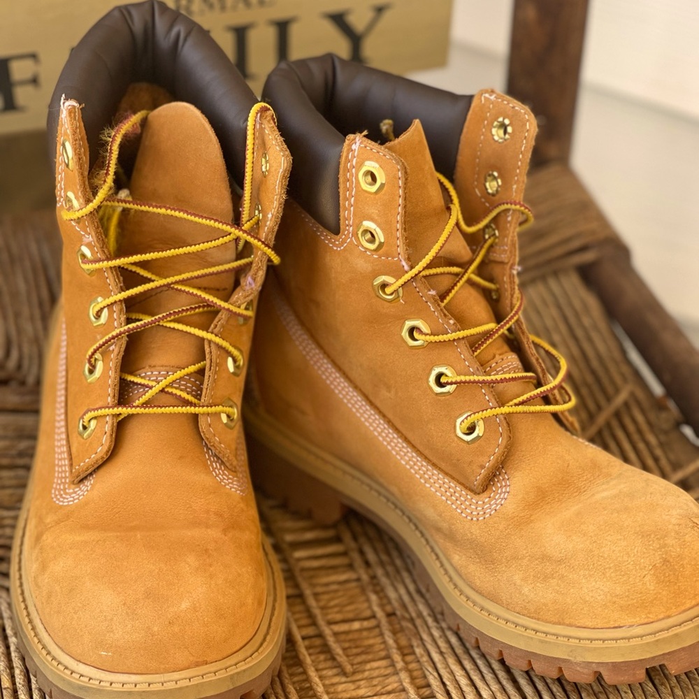 Timberland boots- size 3.5‎